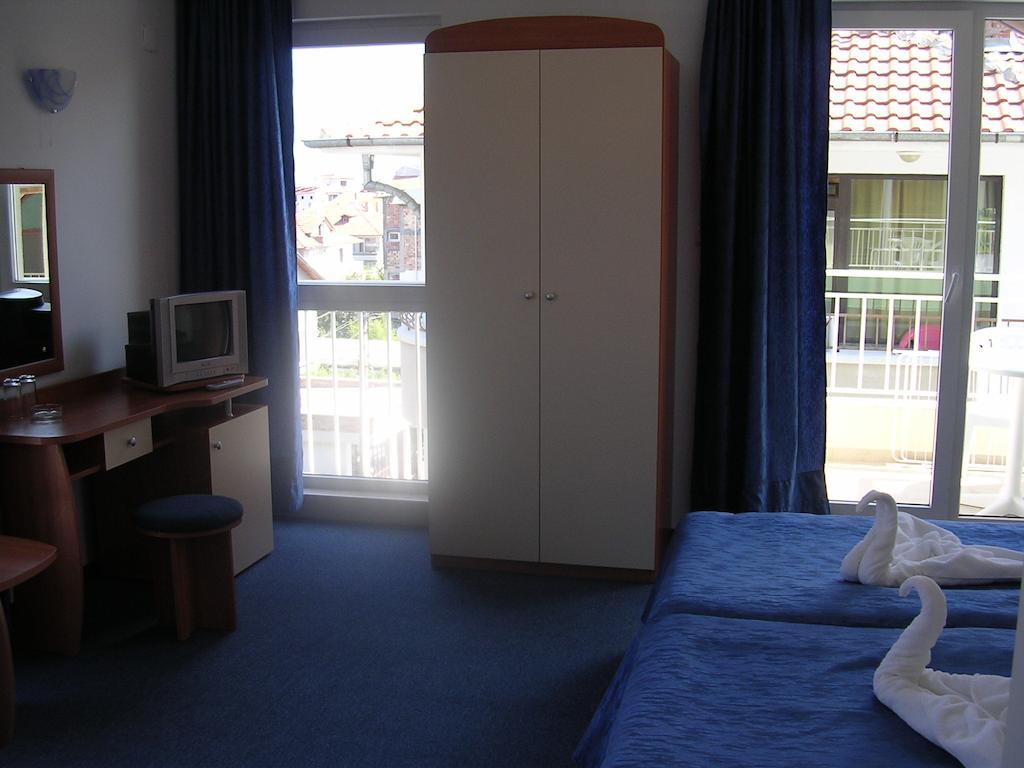 Pension Ruskovi Guesthouse Ravda Phòng bức ảnh