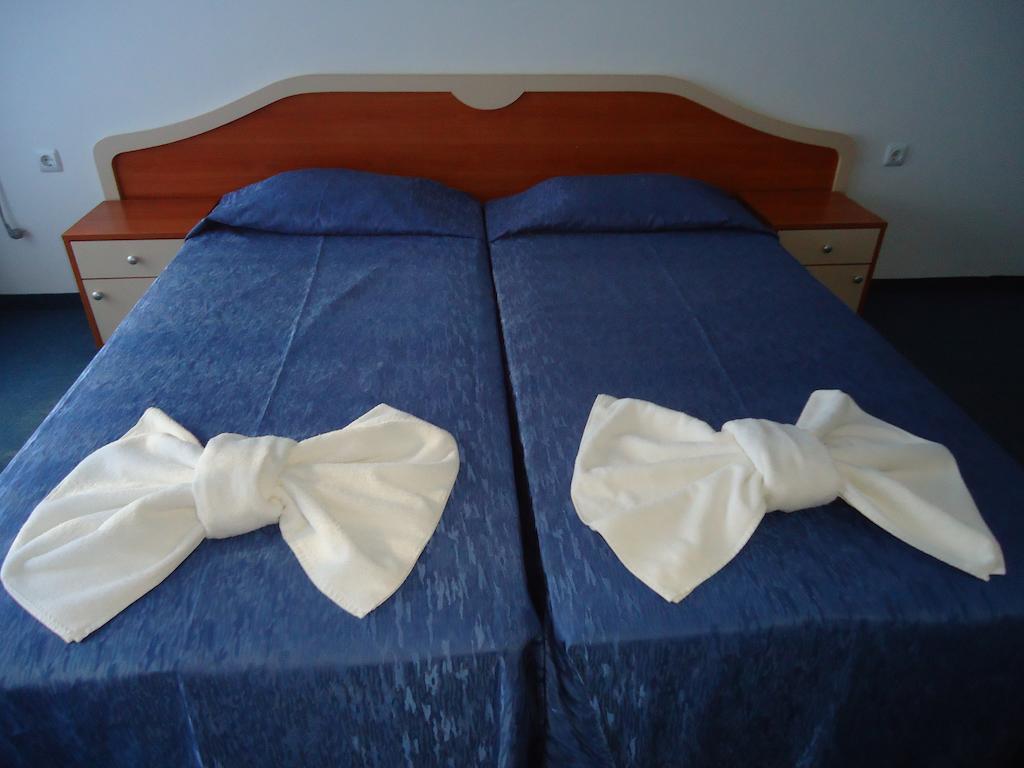 Pension Ruskovi Guesthouse Ravda Phòng bức ảnh